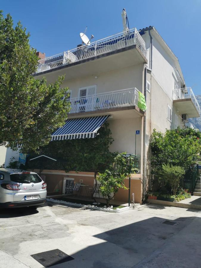Apartmani Zuzana Baška Voda Exterior foto